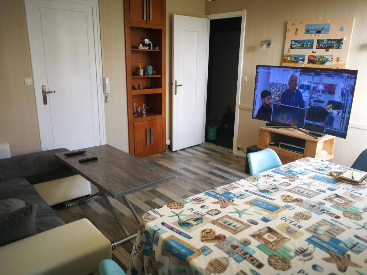 Proche Du Centre Ville La Rochelle  Luaran gambar